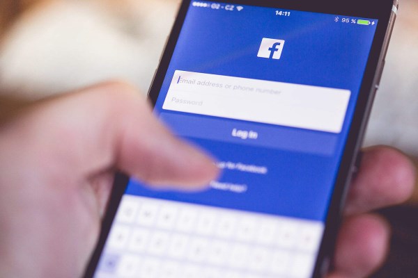 Facebook营销找上海星谷，专业外贸营销推广8年