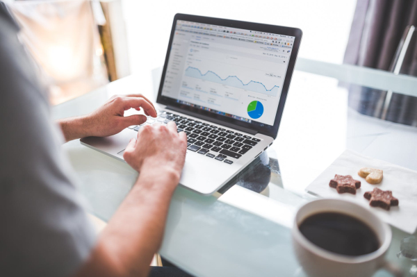 Google Analytics流量数据和报告